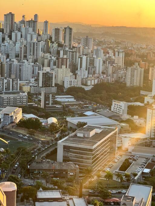 Apartamento Decor Impecavel Na Raja Gabaglia Com Barao